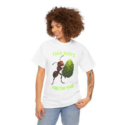 T-Shirt 034 Person 1 White.png